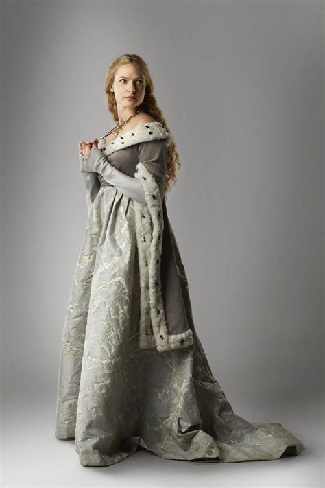 The White Queen's Wardrobe: