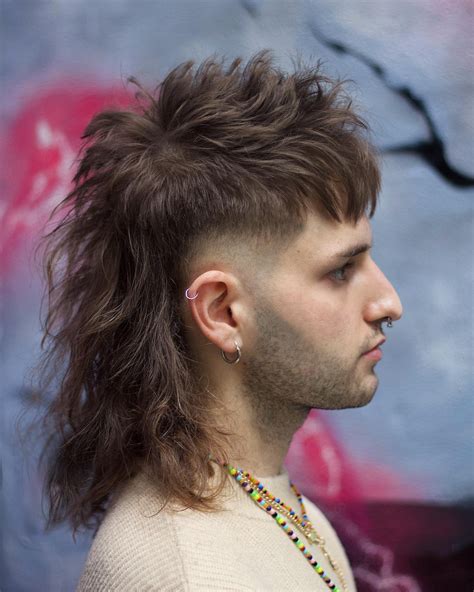 The Wolf Cut: A Masculine Mane for the Modern Man