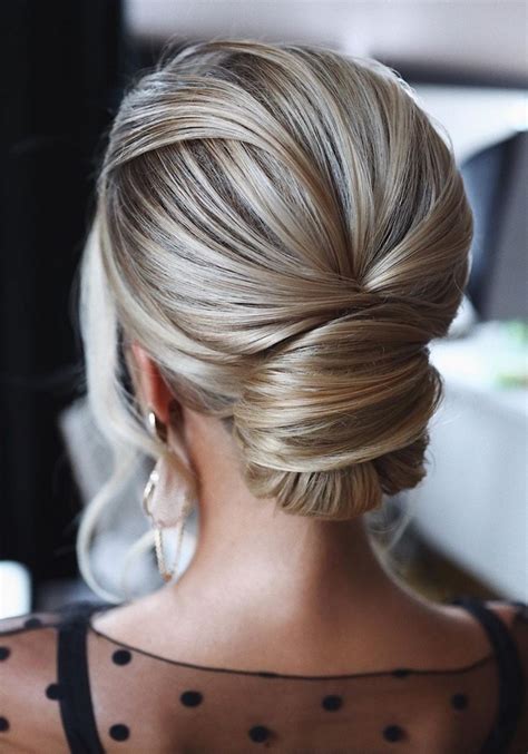 The classic bun: