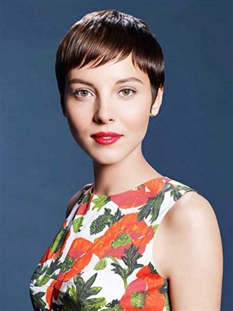 The classic pixie cut: