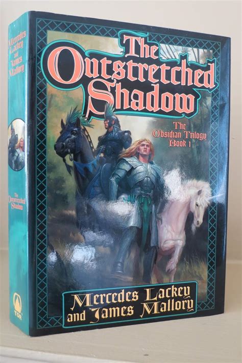 The.Outstretched.Shadow.Obsidian.Trilogy.1 PDF