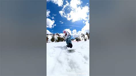 Thicc Snowbunnies: Conquer the Slopes with Confidence