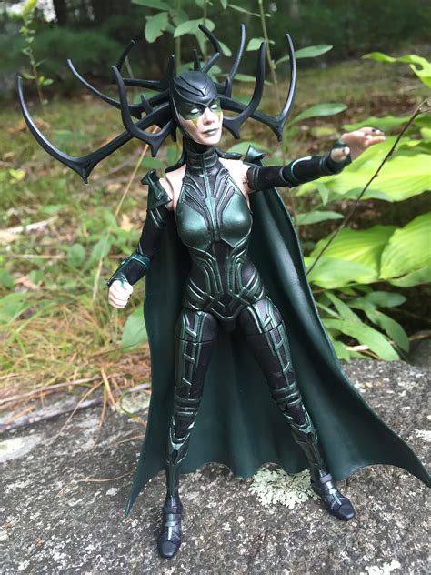 Thor Ragnarok Hela Marvel Legends