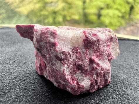 Thulite Stone: A Unique and Captivating Gem