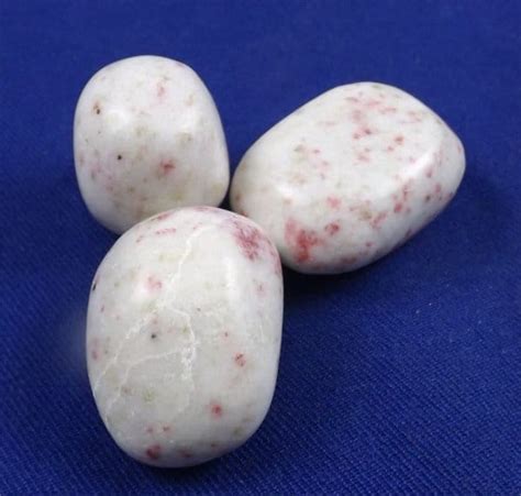 Thulite Stone: The Pink Crystal with Remarkable Healing Properties