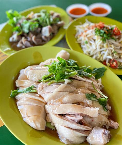 Tian Tian Hainanese Chicken Rice: