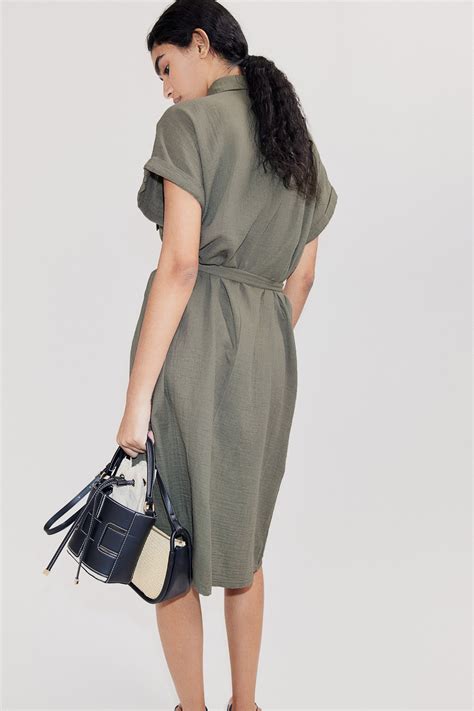 Tie Belt Shirt Dress: An Effortless and Versatile Wardrobe Staple