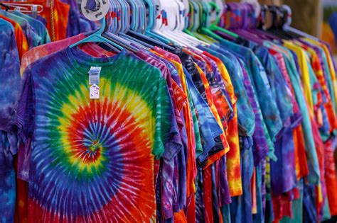 Tie-Dye Shirts: A Vibrant Style for Men