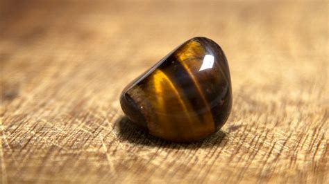 Tiger's Eye Stone Meaning: Unveiling the Stone of Courage and Protection