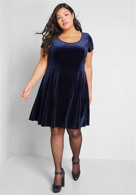 Tips and Tricks for Finding the Perfect Velvet Plus Size Dress