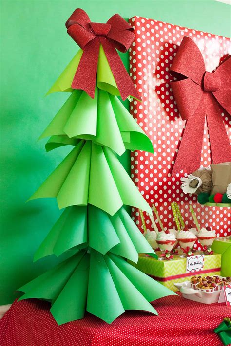 Tips for Creating Paper Christmas Decorations