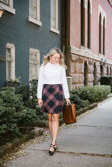 Tips for Styling Plaid Skirts: