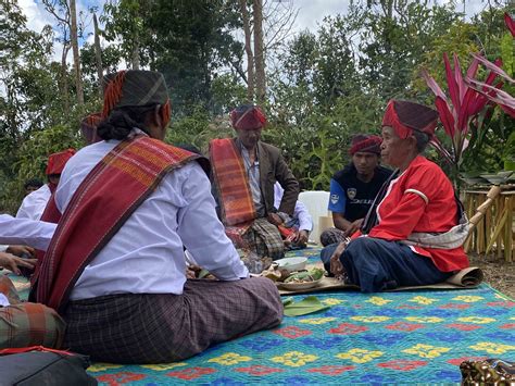 Todo Tua Pasaribu: Memantapkan Tradisi Leluhur Pasaribu di Tanah Batak