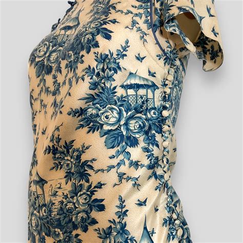 Toile de Jouy Dress: A Timeless Classic with Modern Appeal