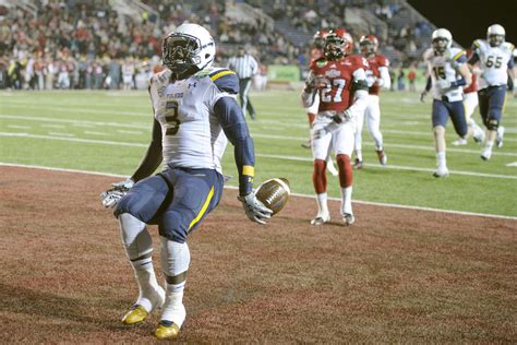 Toledo Football: A Comprehensive Guide to the Rockets' Success