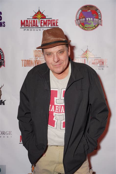 Tom Sizemore as Sheriff Patrick Delaney