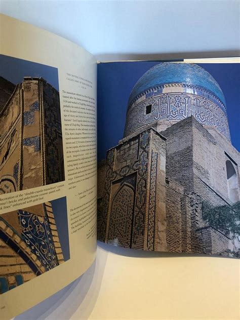 Tombs of Paradise The Shah-e Zende in Samarkand and Architectural Ceramics of Central Asia PDF