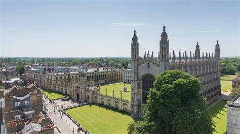 Top 10 Universities with Breathtaking Beachfront Campuses