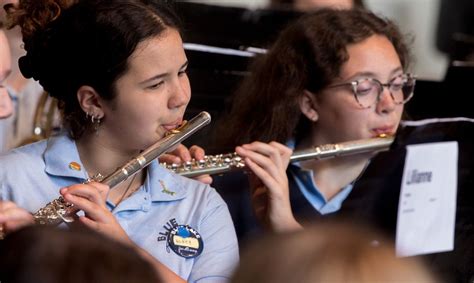 Top 7 Flute Summer Camps and Festivals to Elevate Your Musicality in 2025