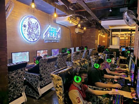 Top Gaming Cafes in Singapore: A Comprehensive Guide for Gamers