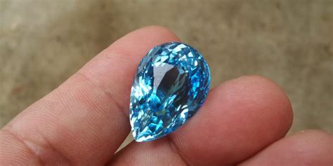 Topaz: A Symbol of Clarity and Strength