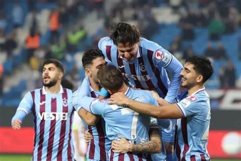 Trabzonspor vs Samsunspor: Revisitando a Batalha Épica de 11 de Janeiro de 2024