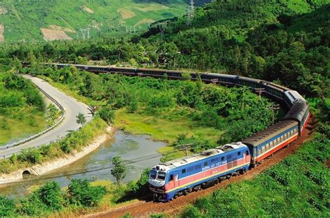 Train Hanoi to Ho Chi Minh: The Ultimate 2025 Travel Guide