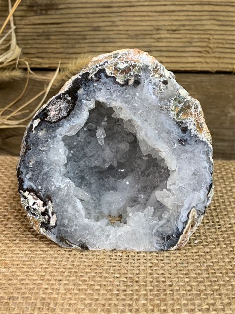 Trancas Geode: Unleashing the Extraordinary Beauty of Nature