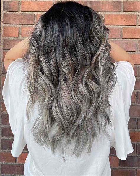 Transform Your Look: Embrace the Allure of Gray Ombre Hair Wigs