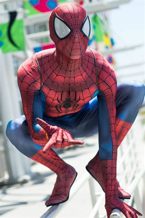 Transform into Your Favorite Superhero: The Ultimate Guide to Spiderman Cosplay Suit Up**