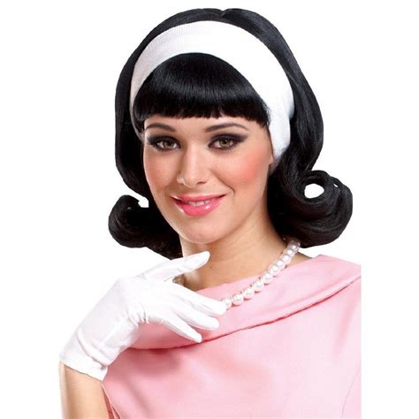 Travel Back in Time with Timeless 1950s Wigs