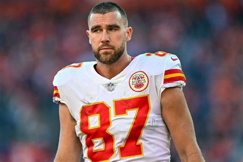 Travis Kelce's Early Life and Career