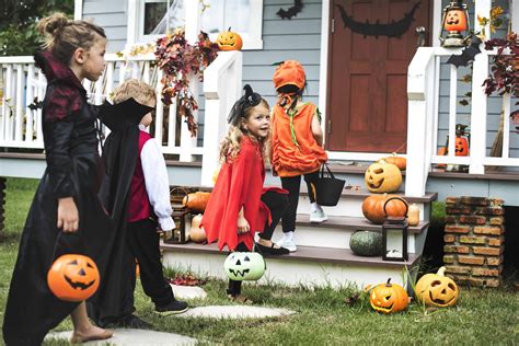 Trick or Treat Reader