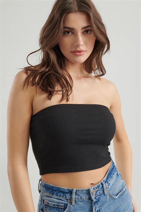 Tube Top Women: Unraveling the Allure of a Timeless Classic