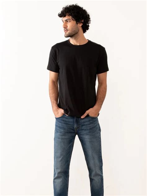 Tubular T-Shirts: The Ultimate Comfort Ensemble for Versatility and Style