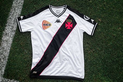 Tudo que você precisa saber sobre a nova camisa do Vasco