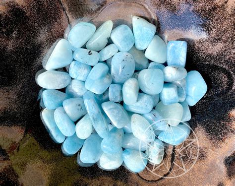 Tumbled Aquamarine: A Gemstone of Tranquility and Clarity