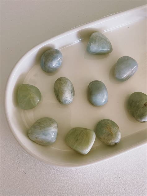 Tumbled Aquamarine: Unraveling the Enchanting Powers of Sea-Green Tranquility