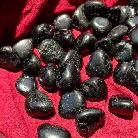 Tumbled Black Tourmaline: A Comprehensive Guide to Its Benefits and Applications