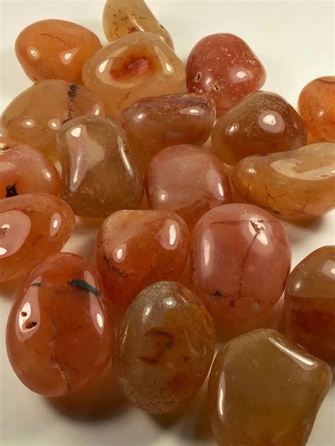 Tumbled Carnelian: A Stone of Courage, Motivation, and Creativity