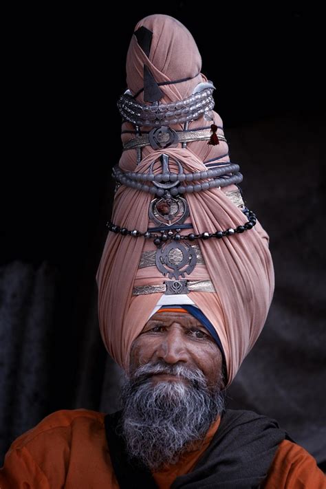 Turban Evolution: From Tradition to Trend