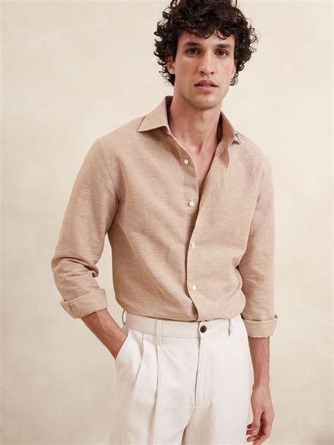 Types of Banana Republic Shirts for Men