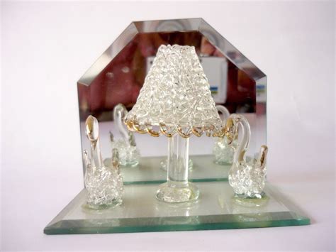 Types of Crystal Decoration Pieces: