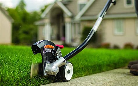 Types of Lawn Edgers