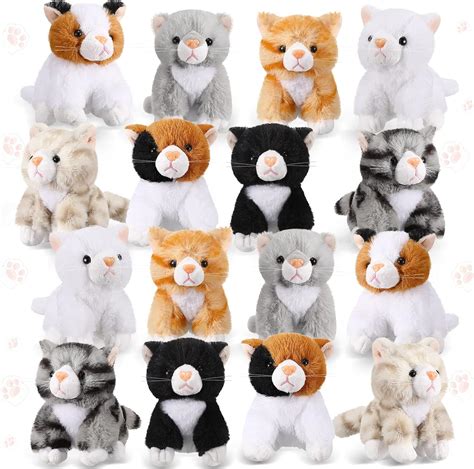 Types of Stuffed Cat Toys