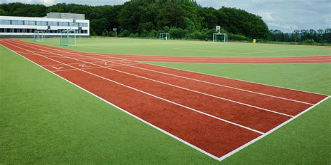 Types of Track & Field Shoes