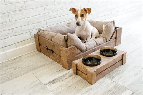 Types of Wood Dog Beds