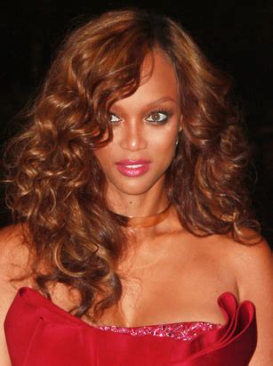 Tyra Banks Sexy Luscious Long Curly Lace Front ## Human Hair Wig ## 18"