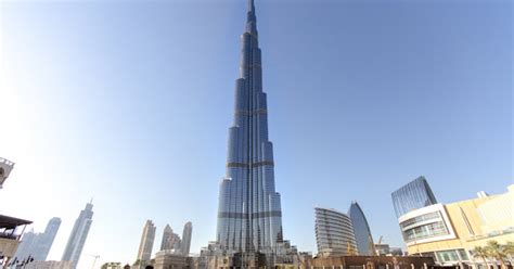 UAE Tower Burj Dubai: 5 Surprising Facts and 20+ Images