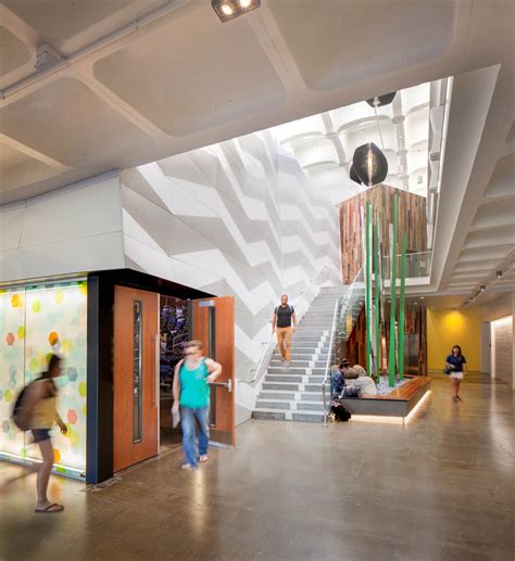 UC San Diego Galbraith Hall: A Hub of Innovation and Interdisciplinary Collaboration